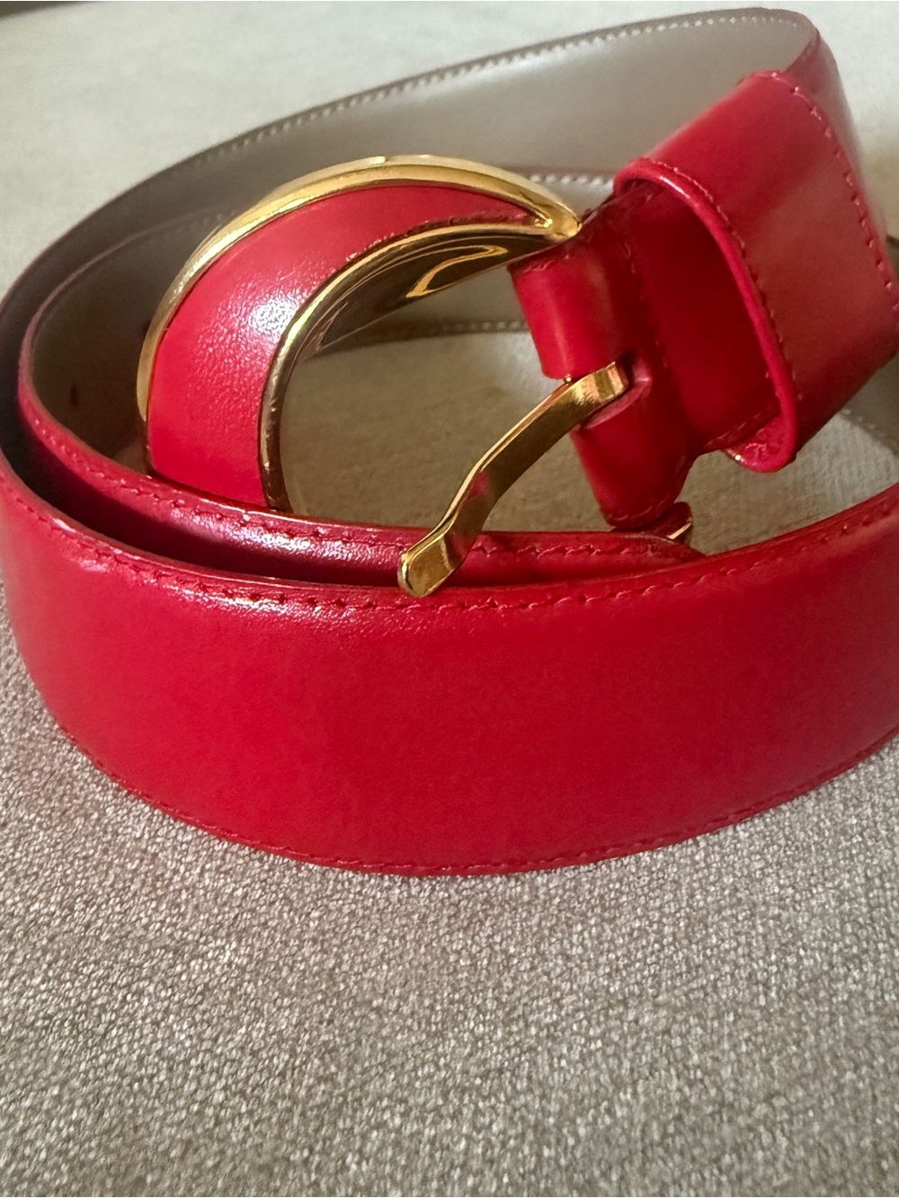 Vintage Liz Claiborne Burgundy Belt
